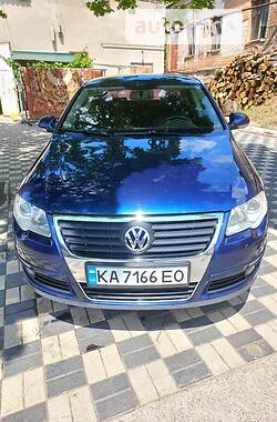 Седан Volkswagen Passat 2008 в Ананьеве