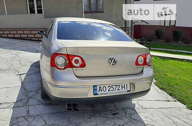 Седан Volkswagen Passat 2007 в Тячеві