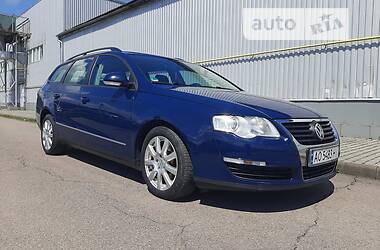 Универсал Volkswagen Passat 2009 в Хусте