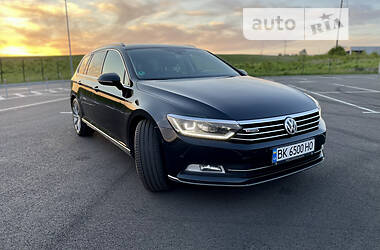 Універсал Volkswagen Passat 2015 в 