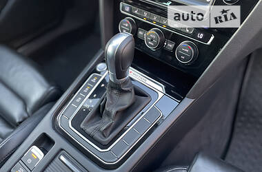 Універсал Volkswagen Passat 2015 в 