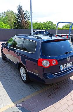 Універсал Volkswagen Passat 2009 в Сарнах