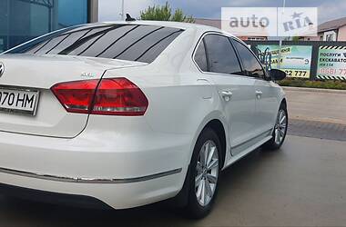 Седан Volkswagen Passat 2011 в Виннице