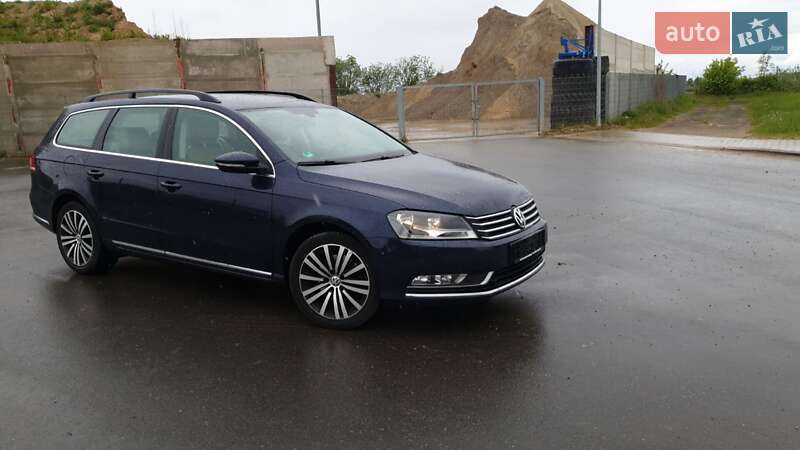 Volkswagen Passat 2011