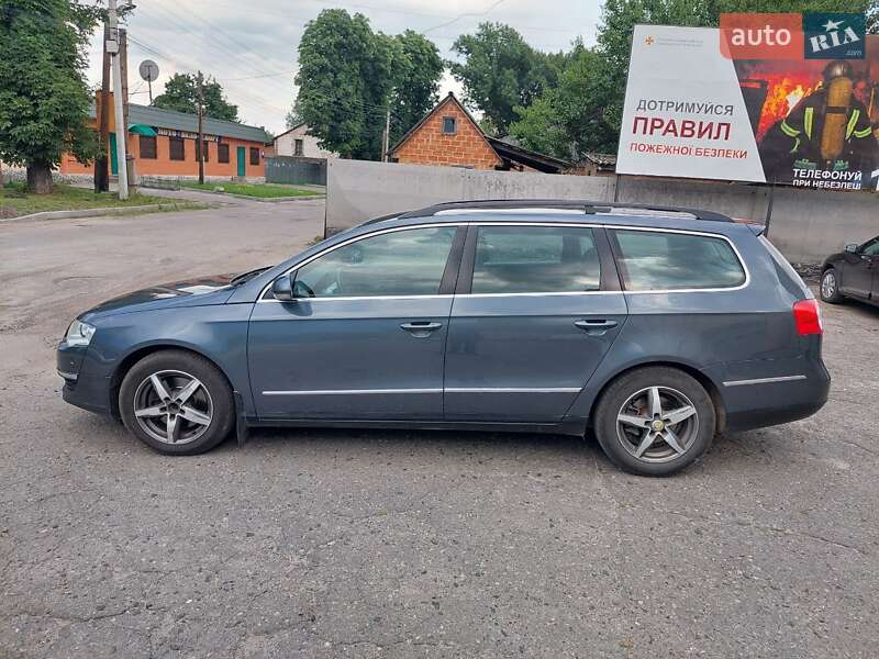 Универсал Volkswagen Passat 2009 в Гадяче