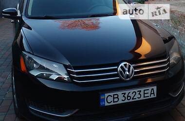 Седан Volkswagen Passat 2012 в Чернигове