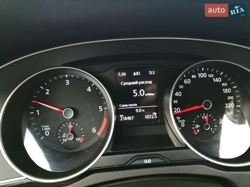 Універсал Volkswagen Passat 2015 в Івано-Франківську