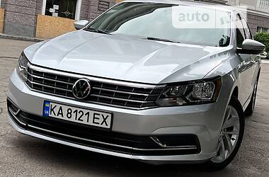 Седан Volkswagen Passat 2018 в Кам'янському