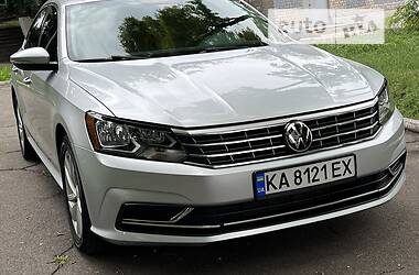 Седан Volkswagen Passat 2018 в Кам'янському