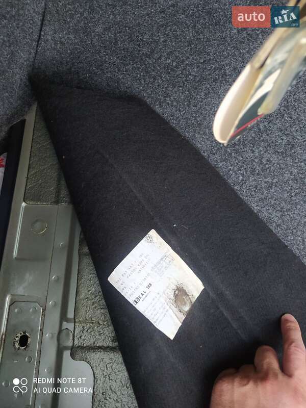 Седан Volkswagen Passat 2001 в Львове