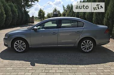 Седан Volkswagen Passat 2013 в Самборі