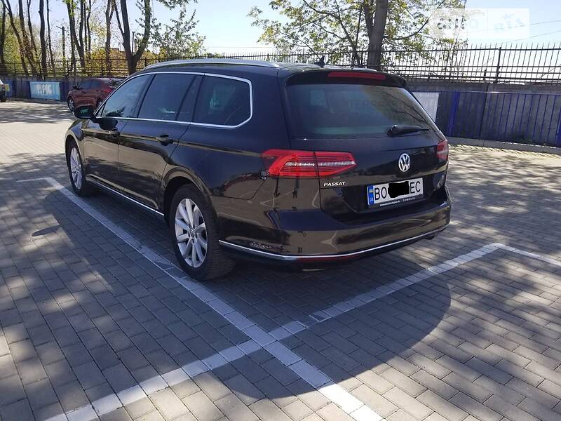 Універсал Volkswagen Passat 2015 в Тернополі