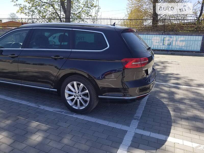 Універсал Volkswagen Passat 2015 в Тернополі