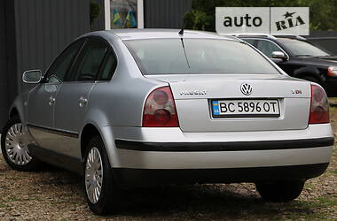 Седан Volkswagen Passat 2003 в Трускавце