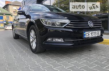 Седан Volkswagen Passat 2017 в Мукачевому