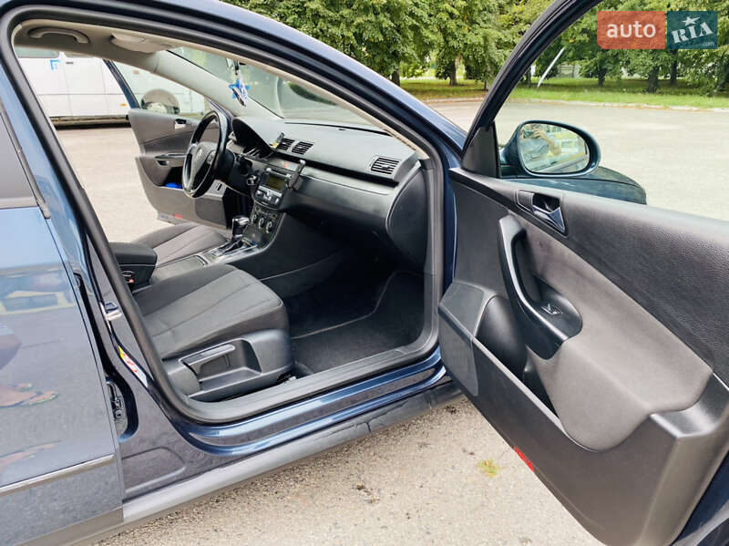 Универсал Volkswagen Passat 2007 в Ставище