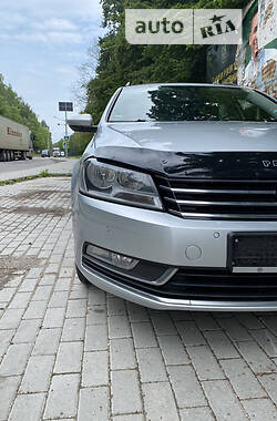 Универсал Volkswagen Passat 2014 в Кременце