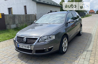 Універсал Volkswagen Passat 2008 в Городку