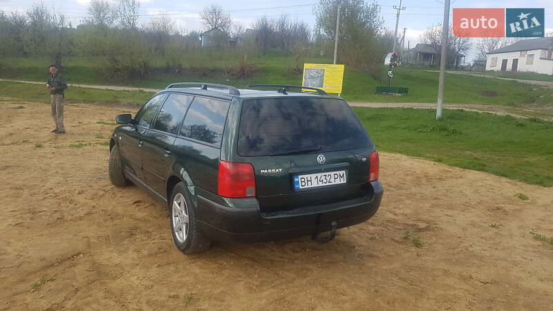 Универсал Volkswagen Passat 1998 в Подольске