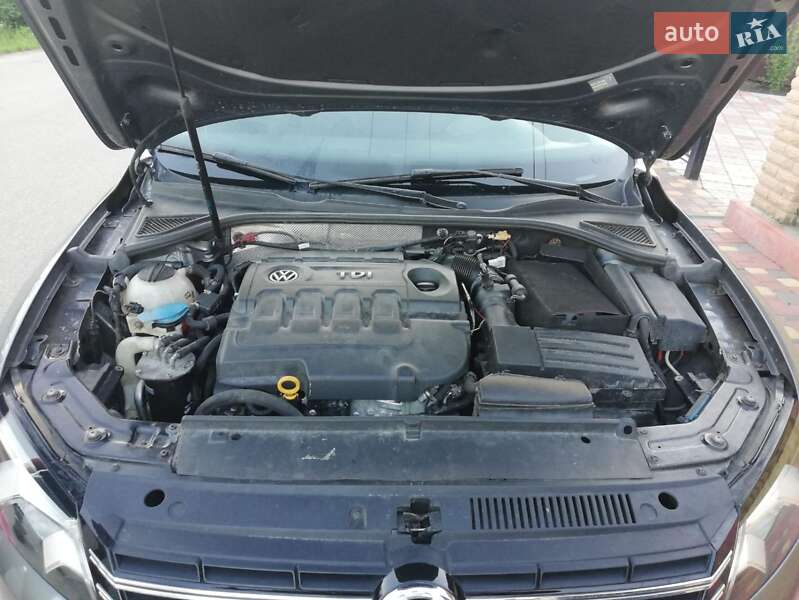 Седан Volkswagen Passat 2015 в Борисполі
