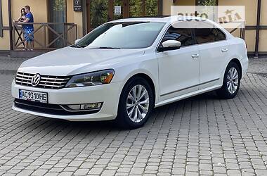 Седан Volkswagen Passat 2014 в Луцке