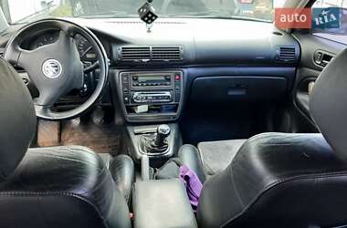 Седан Volkswagen Passat 1997 в Киеве