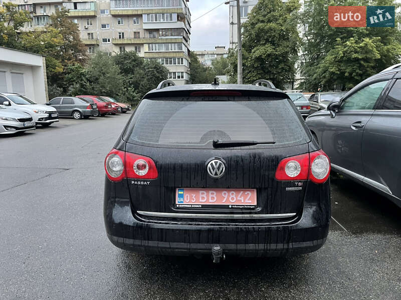 Універсал Volkswagen Passat 2010 в Києві