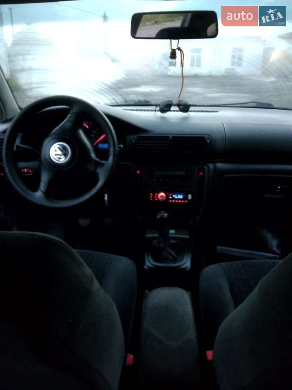 Универсал Volkswagen Passat 1998 в Золочеве фото 10 Универсал Volkswagen Passat 1998 в Золочеве