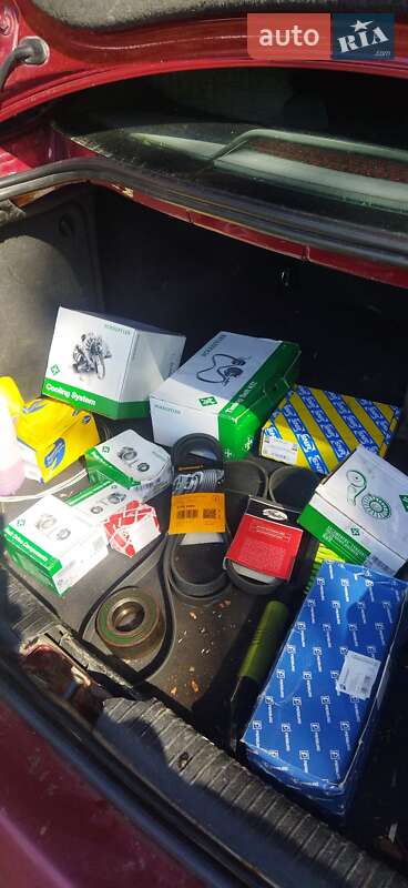 Седан Volkswagen Passat 2000 в Покровську