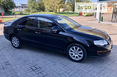 Седан Volkswagen Passat 2005 в Кропивницком