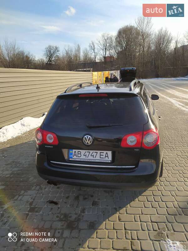 Універсал Volkswagen Passat 2010 в Ірпені