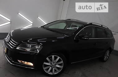 Універсал Volkswagen Passat 2011 в Трускавці