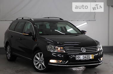 Універсал Volkswagen Passat 2011 в Трускавці