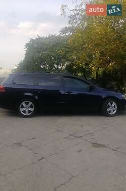 Универсал Volkswagen Passat 2012 в 