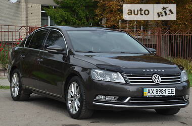 Седан Volkswagen Passat 2014 в Павлограді