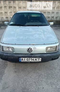 Седан Volkswagen Passat 1991 в Фастове