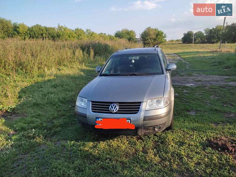 Универсал Volkswagen Passat 2004 в Александрие