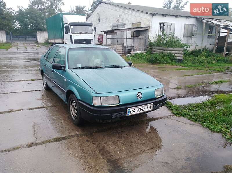 Volkswagen Passat 1990