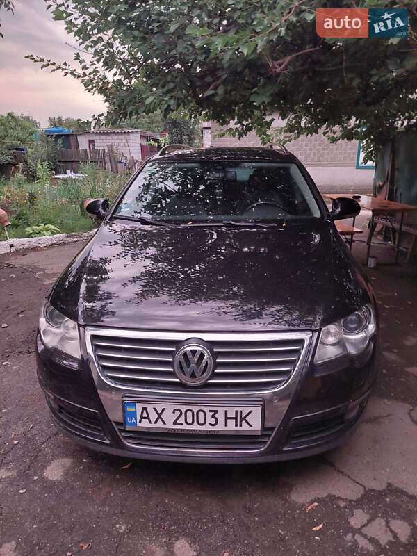 Универсал Volkswagen Passat 2009 в Харькове
