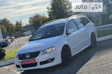 Универсал Volkswagen Passat 2010 в Львове