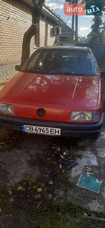Седан Volkswagen Passat 1992 в Ніжині