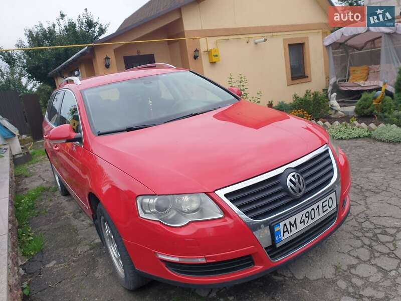 Универсал Volkswagen Passat 2010 в Житомире