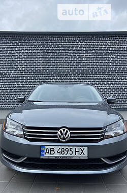 Седан Volkswagen Passat 2013 в Кременчуге
