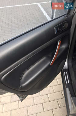 Седан Volkswagen Passat 2003 в 