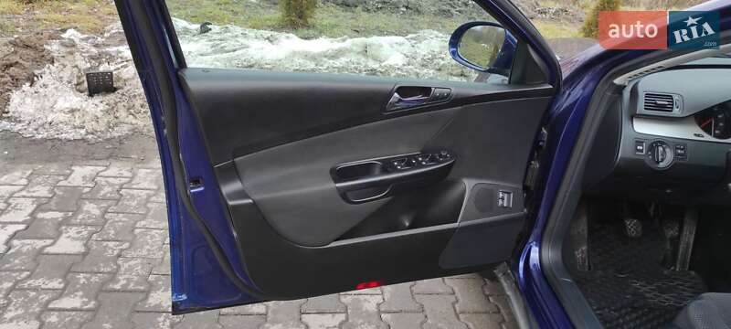 Універсал Volkswagen Passat 2008 в Хмельницькому