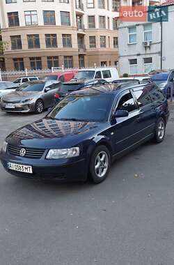 Универсал Volkswagen Passat 2000 в Киеве