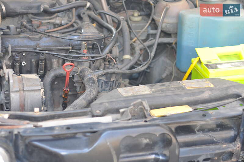 Універсал Volkswagen Passat 1989 в Хмельницькому