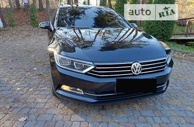 Универсал Volkswagen Passat 2016 в Трускавце