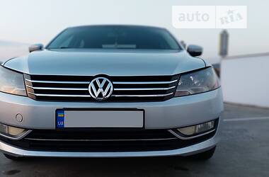 Седан Volkswagen Passat 2014 в Мукачево