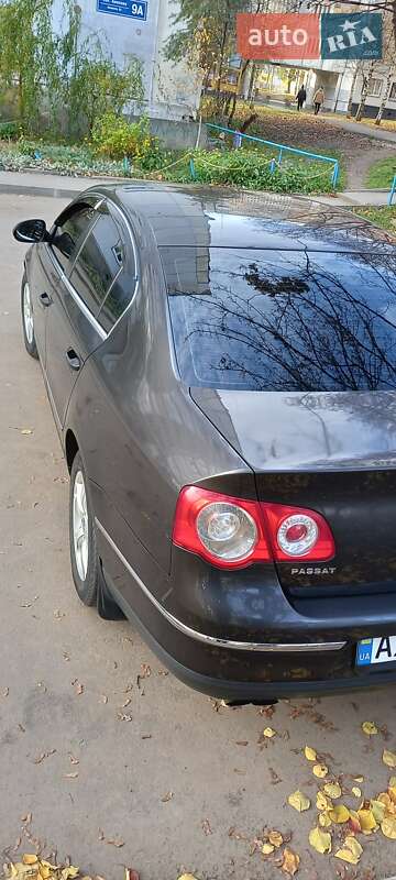 Седан Volkswagen Passat 2007 в Харкові